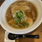 ラーメン 健やか - 煮干ラーメン　950円