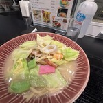 NIHONBASHI NAGASAKIKAN - 具材タップリちゃんぽん♪( ´θ｀)ノ