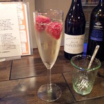 いちごのスパークリング　８００円