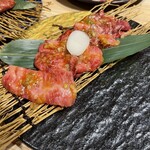 近江焼肉ホルモンすだく - 