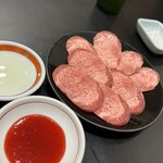 炭火焼肉の店 炭角 - 