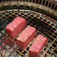 近江うし焼肉 にくTATSU 日本橋室町店 - 