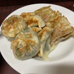 餃子専門店 藤井屋  - 