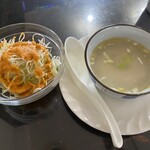カラス - サラダとスープ