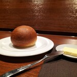 Kumazawa - いつもの美味しいパンとバター