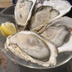 oyster market カキイロハ - 