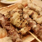 Robata To Oden Koronagirai - 焼き鳥５本盛り