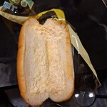 つるやパン - 具材（たくわん、マヨ）