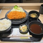 Tonkatsu Maisen Shokudou - 高座豚とんかつ膳