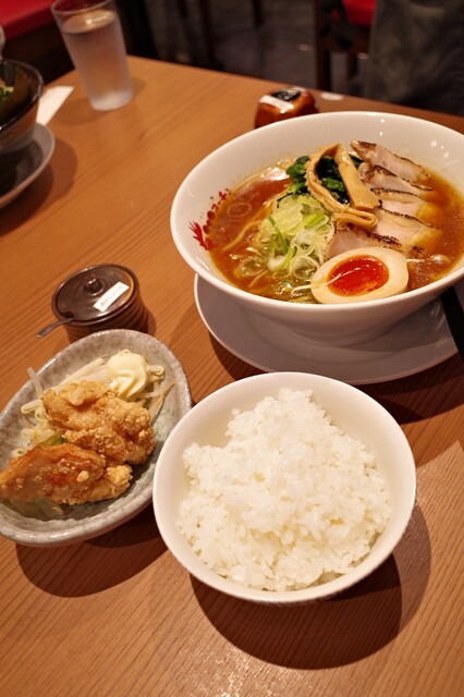 Nagoya Cochin Ramen Sakaemachi Ten photo 3