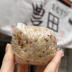 Omusubi Toyoda - おじゃこ玄米 180円