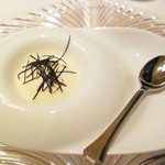 レストラン・セン - 百合根のムース　トリュフ添え