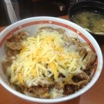 東京チカラめし - チーズ焼き牛丼