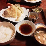 Satsuki - 天麩羅定食８４０円。種は海老、キス、ピーマン、椎茸、茄子、南瓜、いかの７種。