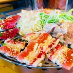 Yakiniku Kankokuryouri Yaku Yaku Shokudou - 