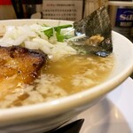 らーめん 鯉次 - スープ