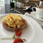 Four Seasons Hotel Hong Kong  - 