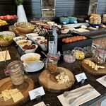 Four Seasons Hotel Hong Kong  - 