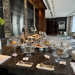 Four Seasons Hotel Hong Kong  - 