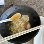 Four Seasons Hotel Hong Kong  - 