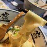 八鮮大連餃子 - ビャンビャン麺