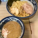 秋葉原つけ麺 油そば 楽 - 