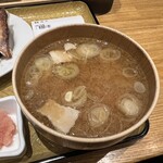 Ganso Sendai Hitokuchi Gyouza Azuma - W餃子定食 899円 (餃子(7個×2皿)、ごはん、無着色明太子豚汁、ｻﾞｰｻｲ)