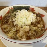麺屋 かしん - 生姜醤油ラーメン(ネギ増し)￥950