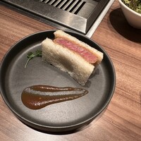 焼肉うしごろ 新宿三丁目店 - 
