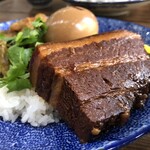 貯水葉 - 料理写真:焢肉飯(コンローハン) 1,200円