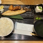 Kyuushuu Necchuu Ya - 鯖・唐定食