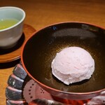 Nihon Ryouri Setouchi - 【甘味】⑯桜アイスクリーム
      お飲み物②煎茶