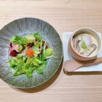 横綱寿司 - サラダと茶碗蒸し