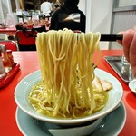 麻布 チャーシュー軒 - ラーメン　麺リフト