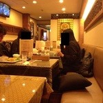 アジアンタワン - 201402　ｱｼﾞｱﾝﾀﾜﾝ　店内⇒入口方向