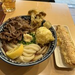 梅田 釜たけうどん - 