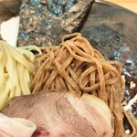 243140527 - 肉と黒麺