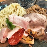 らぁ麺 飯田商店 - 肉