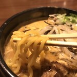 Supaisu Ando Ra-Men Daidai - オーソドックスな中太ストレート麺