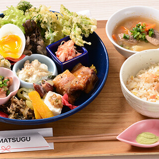 Right next to Fushimi Inari Station! Healthy lunch "Obanzai Plate"