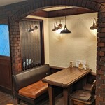 挽肉料理とお酒 ～そして○○～ 29TAS - ゆったりテーブル席