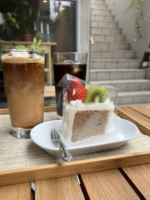 ドウモカフェ (DOMO CAFE) - 新大久保/カフェ | 食べログ ドウモカフェ (DOMO CAFE) - 新大久保/カフェ | 食べログ