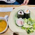 onocafe - お友達のおにぎりランチ　味選べます