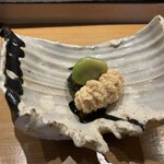 鮨 しゅんぺい - 鯛の真子とそら豆(鯛の子がしみじみ旨い)