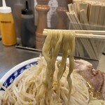 らーめん大 - 平打ち麺