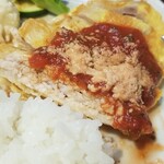 キッチン ブルー グローブ - ミルフィーユピカタのアップ