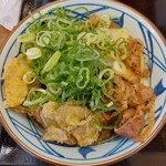 丸亀製麺 - 牛すきごぼ天うどん