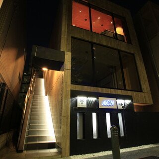 Conveniently located just 2 minutes walk from Daikanyama Station