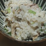 Yoisakanato Meshi Kamosuya - ツヤツヤの土鍋ご飯は美味しくて、止まらないわぁ〜❤