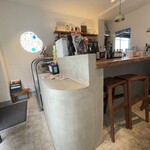 aiwo white junk food - 内観